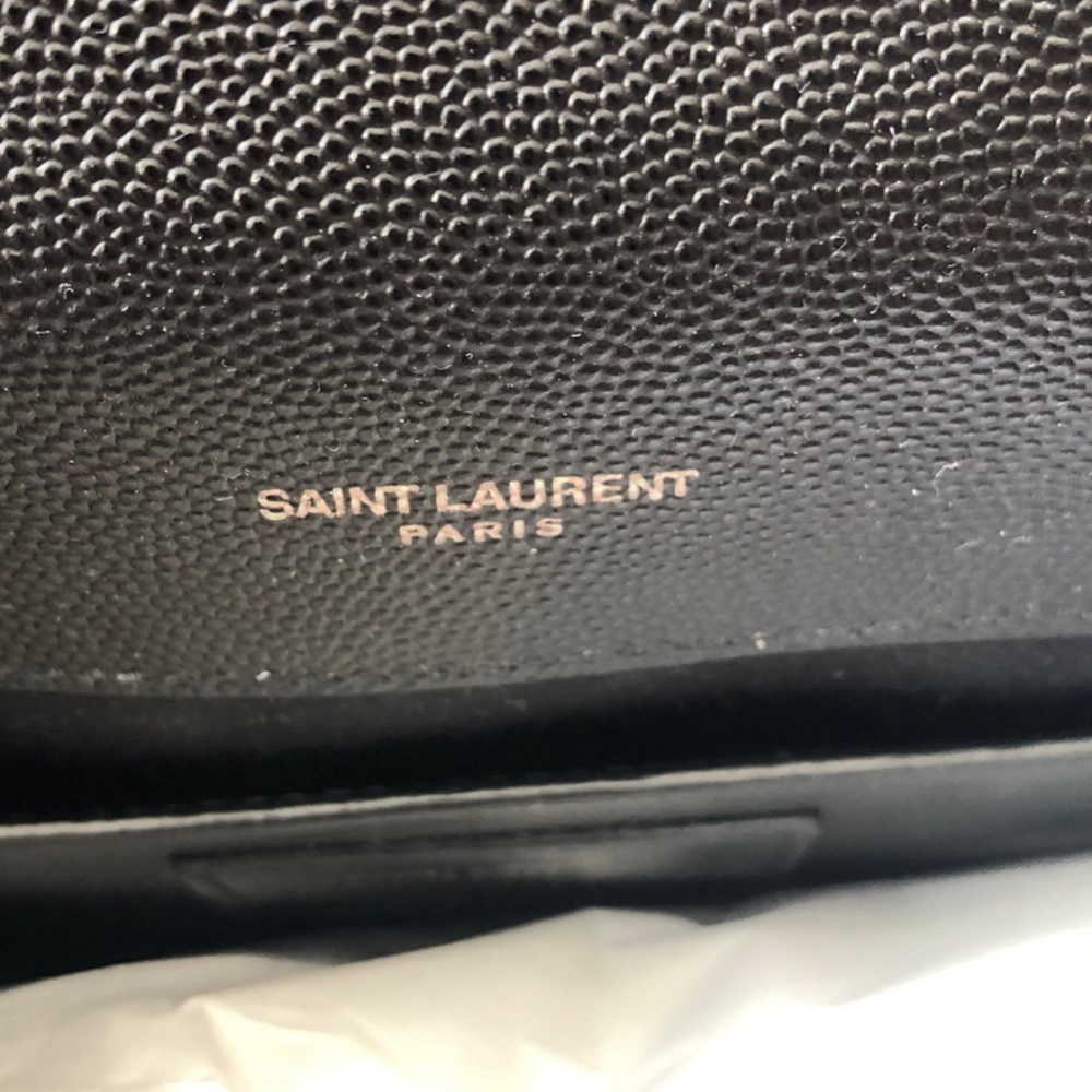 Ysl Medium Metalasse Envelope - Picture 12 of 13